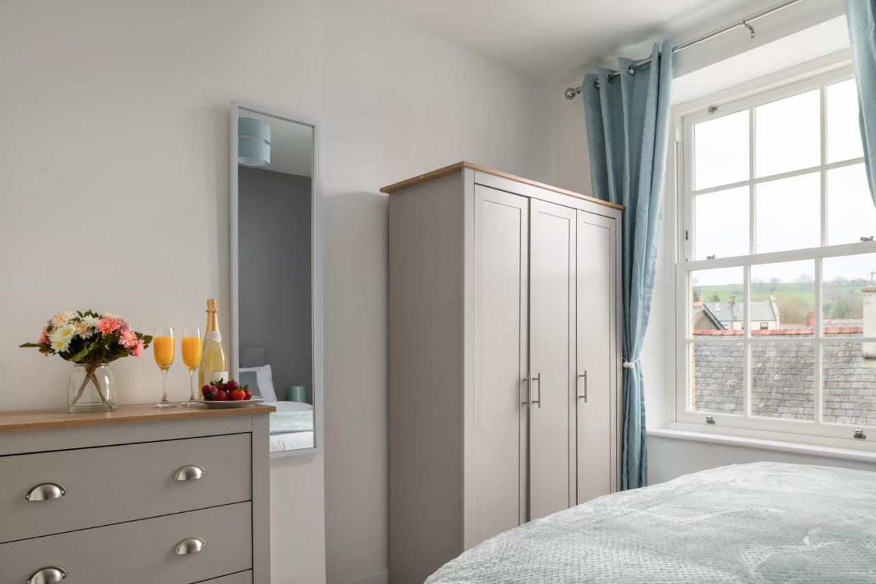 Glan Conwy House One And Two Bedroom Apartments Llanrwst Exteriör bild